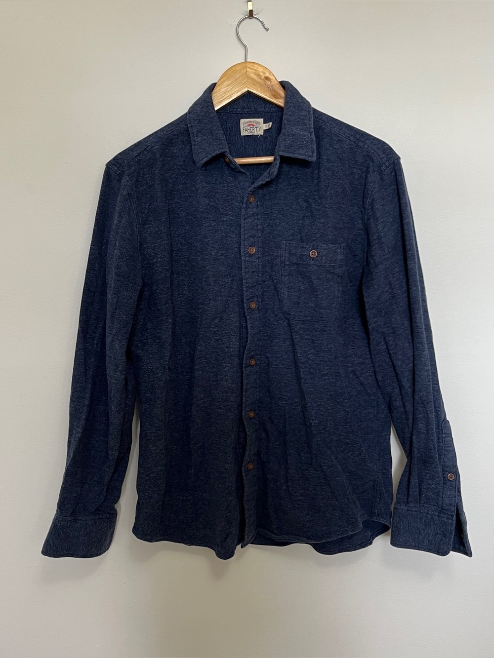 Faherty Mens Blue Super Soft Button Down Shirt Size M